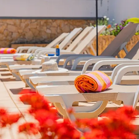 فيلة Isa - Pool - Ac - Wifi - By Bedzy *