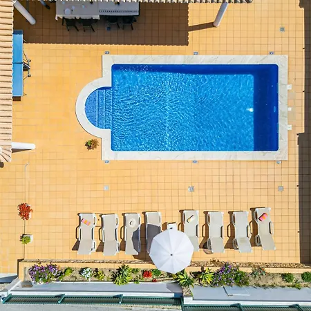 Isa - Pool - Ac - Wifi - By Bedzy جويا
