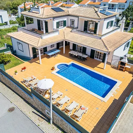 Isa - Pool - Ac - Wifi - By Bedzy וילה